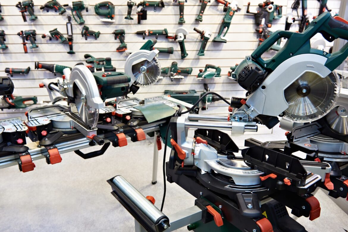 3. Hand tools and Power Tools (1)
